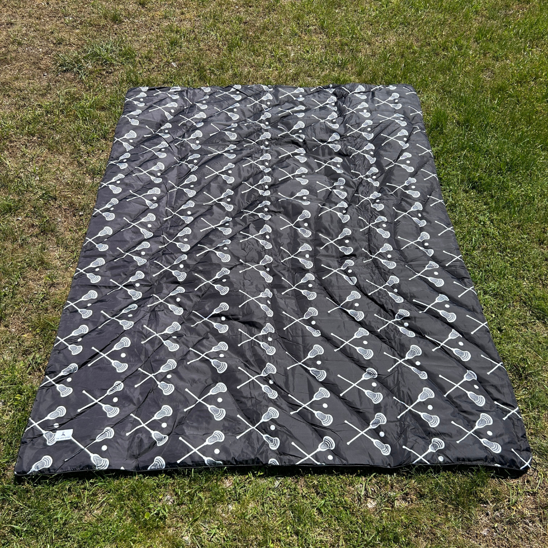 Lacrosse - Indoor/Outdoor Puffy Blanket