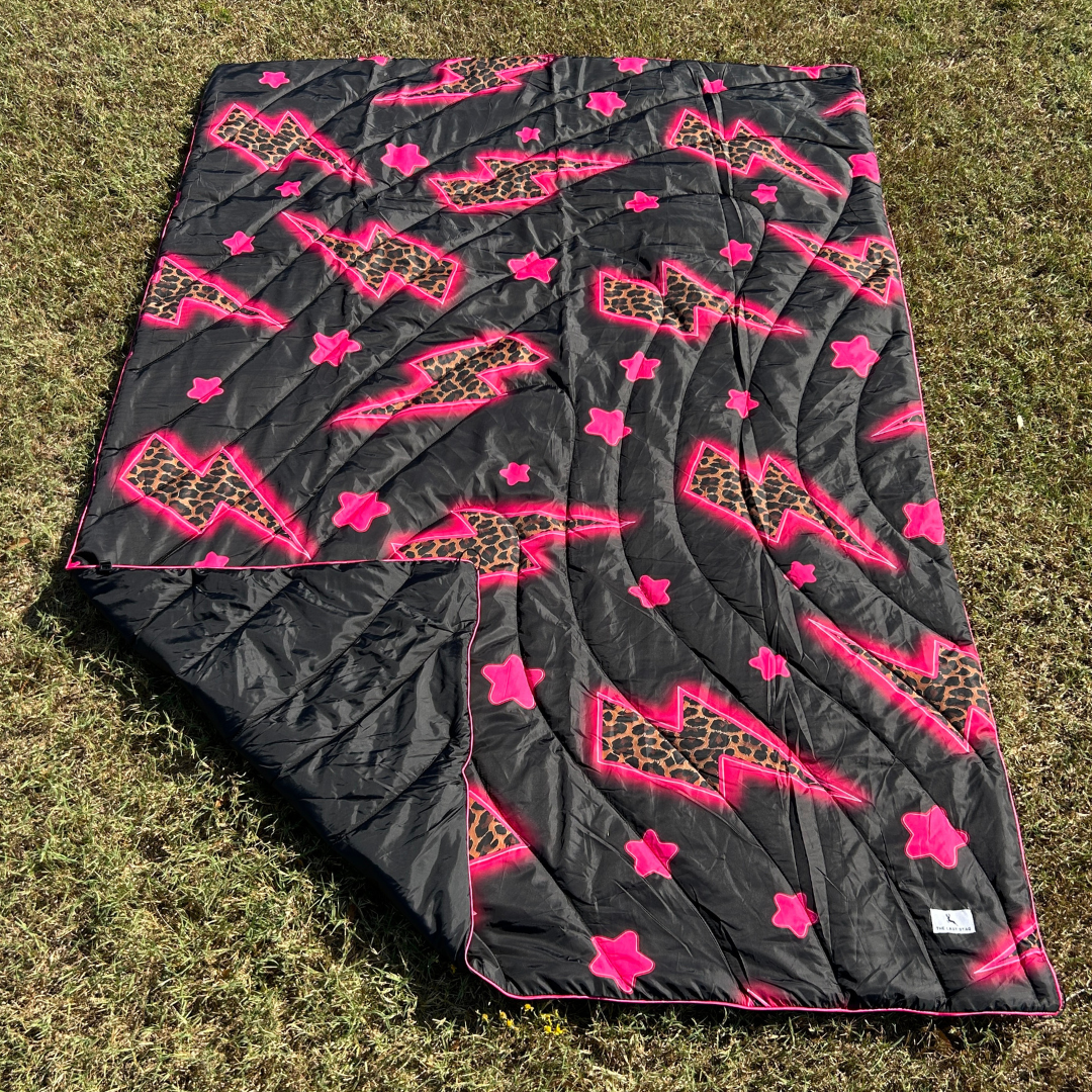 Pink Leopard Lightning Bolts - Indoor/Outdoor Puffy Blanket