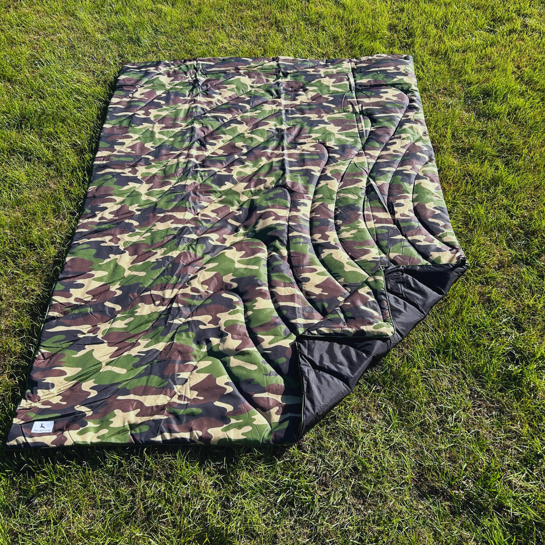 Camo - Indoor/Outdoor Puffy Blanket