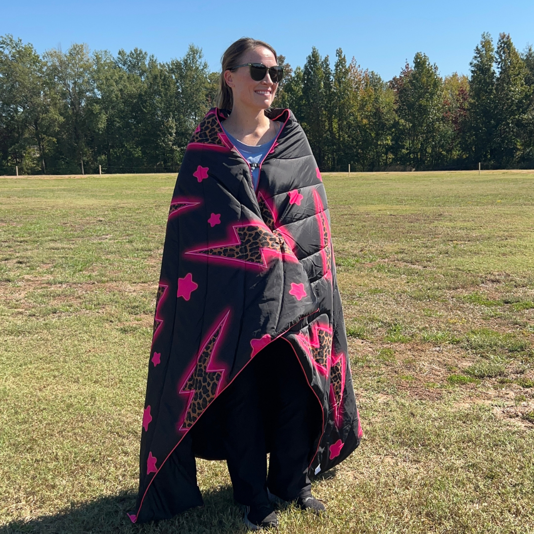 Pink Leopard Lightning Bolts - Indoor/Outdoor Puffy Blanket
