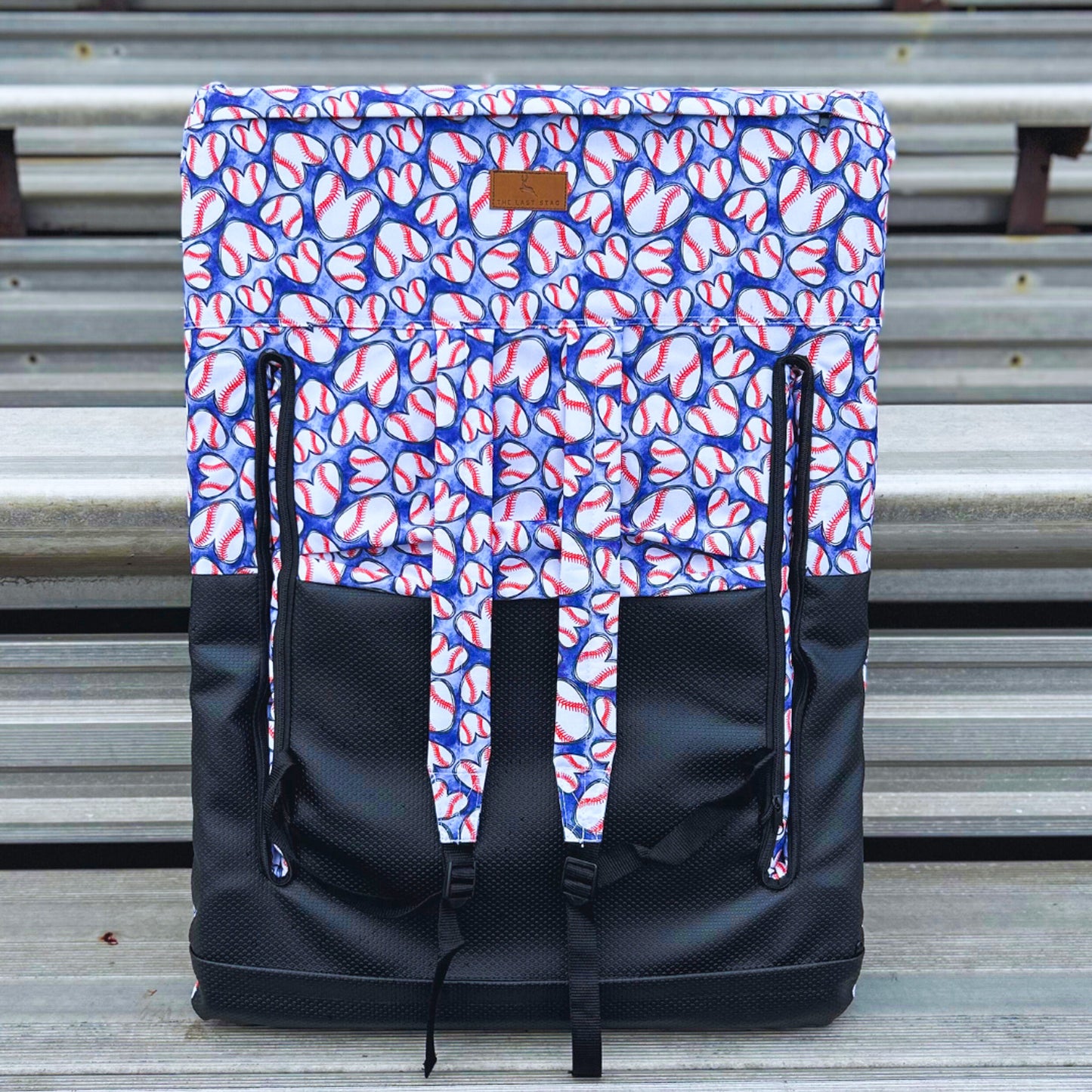 Baseball Hearts 23" Stadium Seat with Armrests