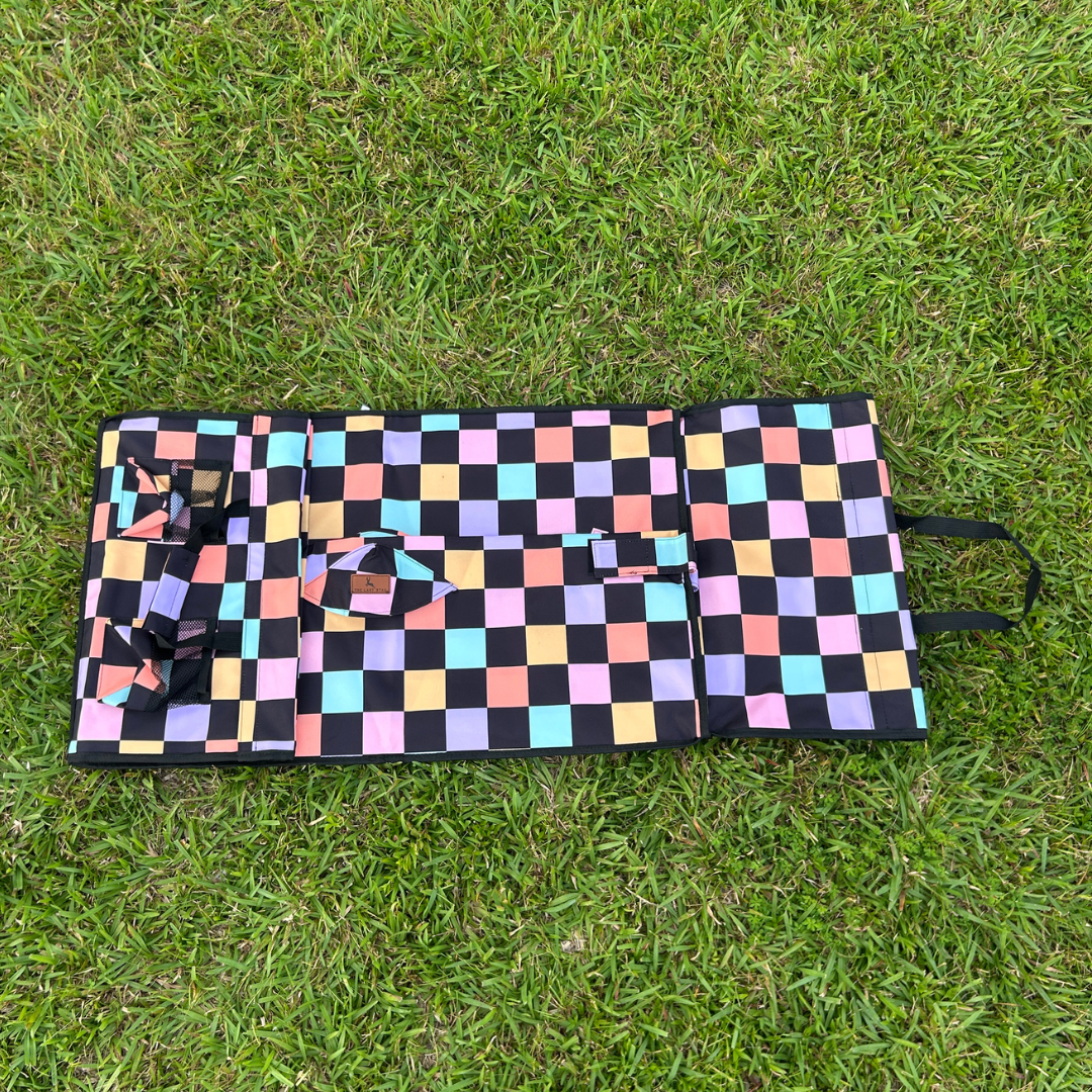 Retro Checkerboard Tailgate Wagon