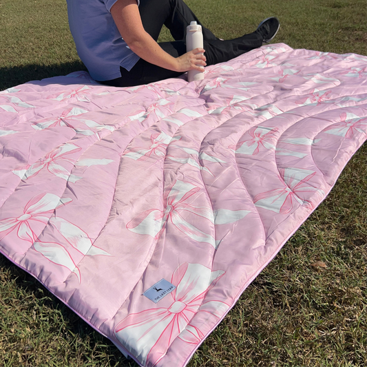 Pink Bows - Indoor/Outdoor Puffy Blanket