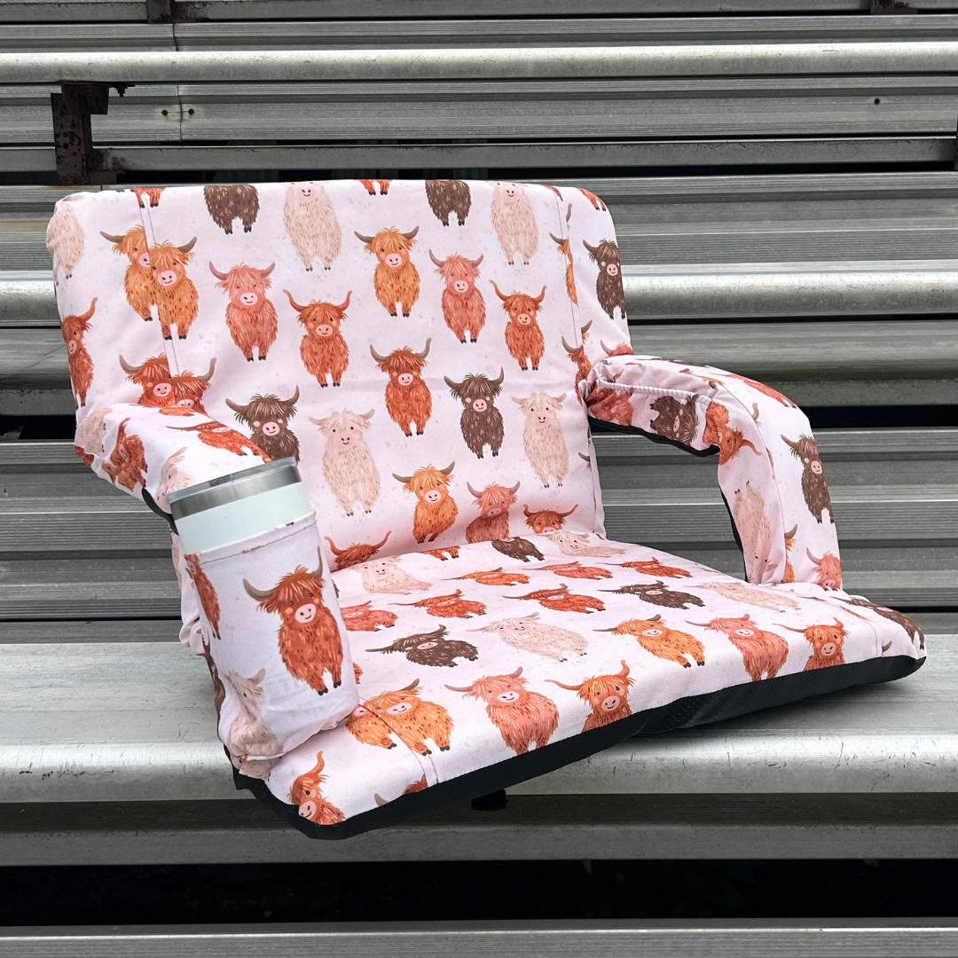 Highland Cows 23" Stadium Seat with Armrests