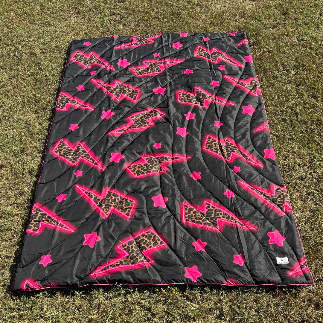Pink Leopard Lightning Bolts - Indoor/Outdoor Puffy Blanket