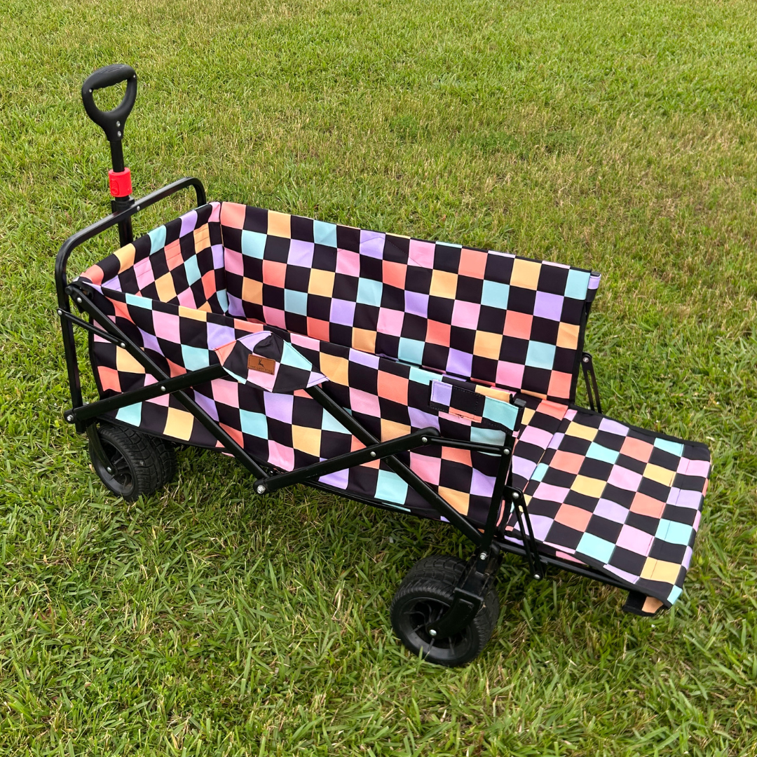 Retro Checkerboard Tailgate Wagon