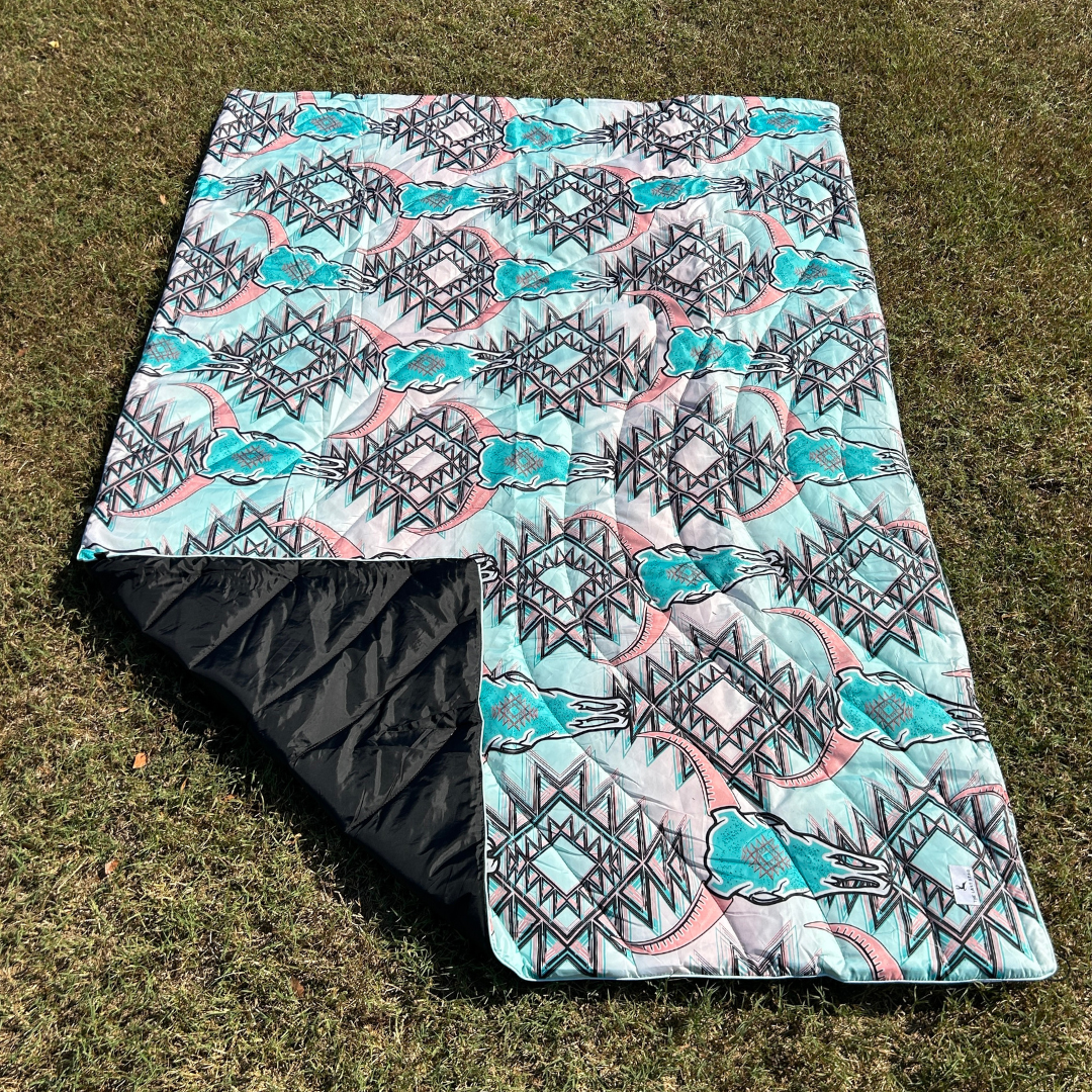 Wild West - Indoor/Outdoor Puffy Blanket