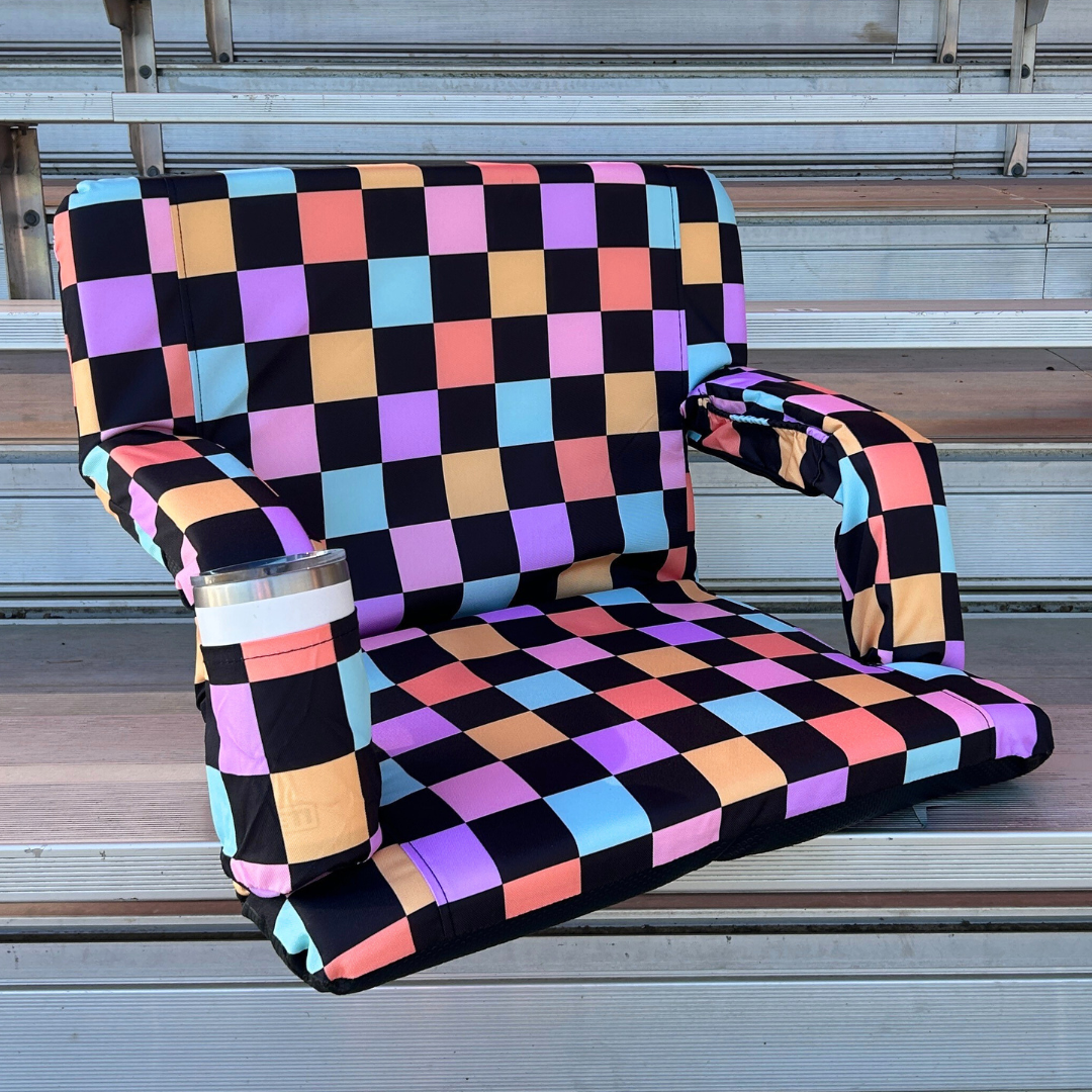 Retro Checkerboard 23" Stadium Seat with Armrests