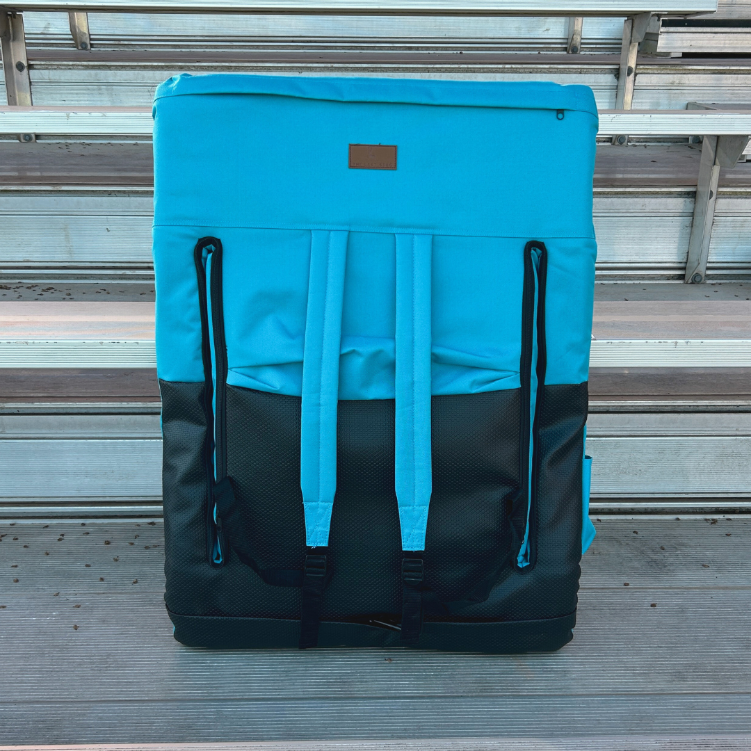 Aqua 23" Stadium Seat with Armrests