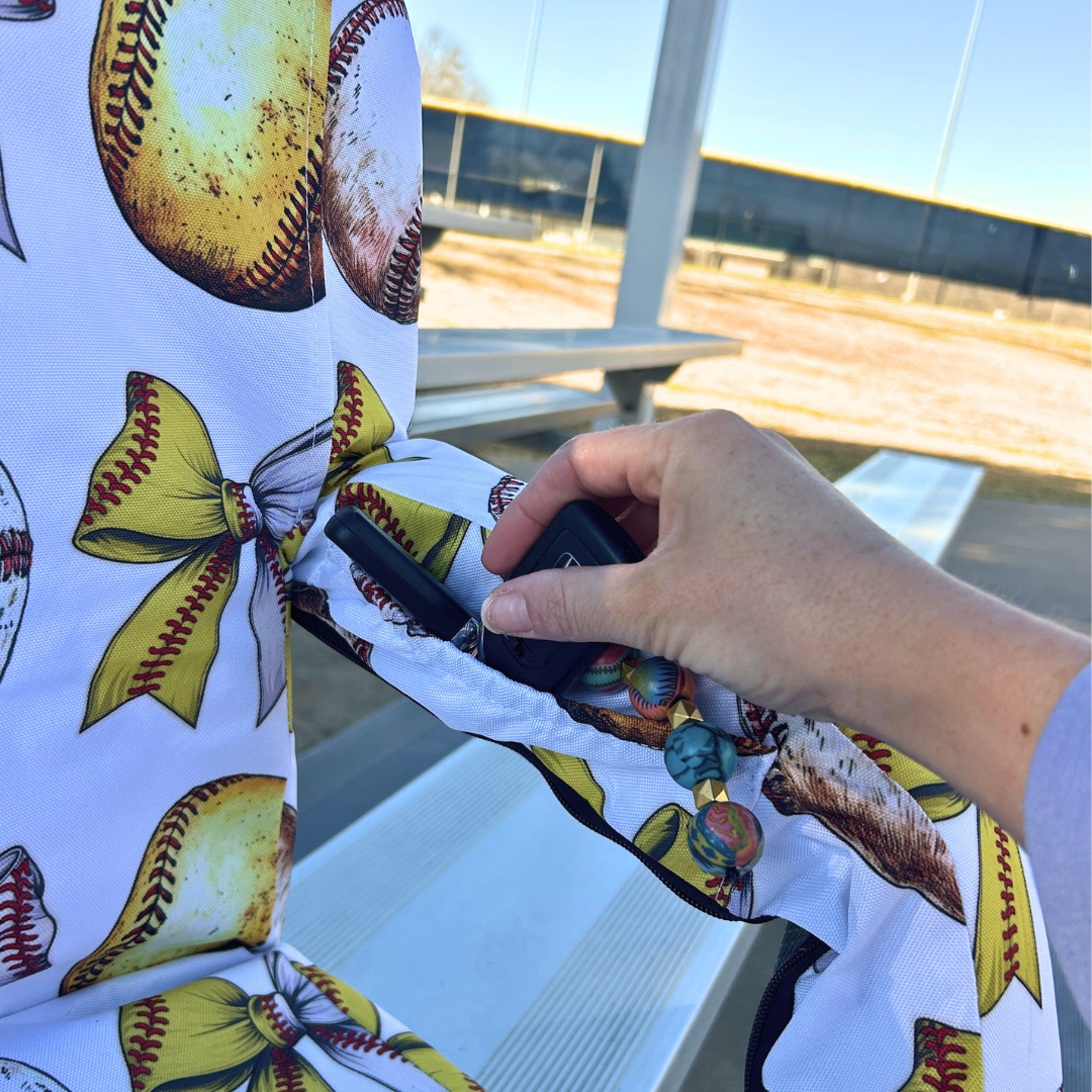 Diamond Darling 23" Stadium Seat with Armrests