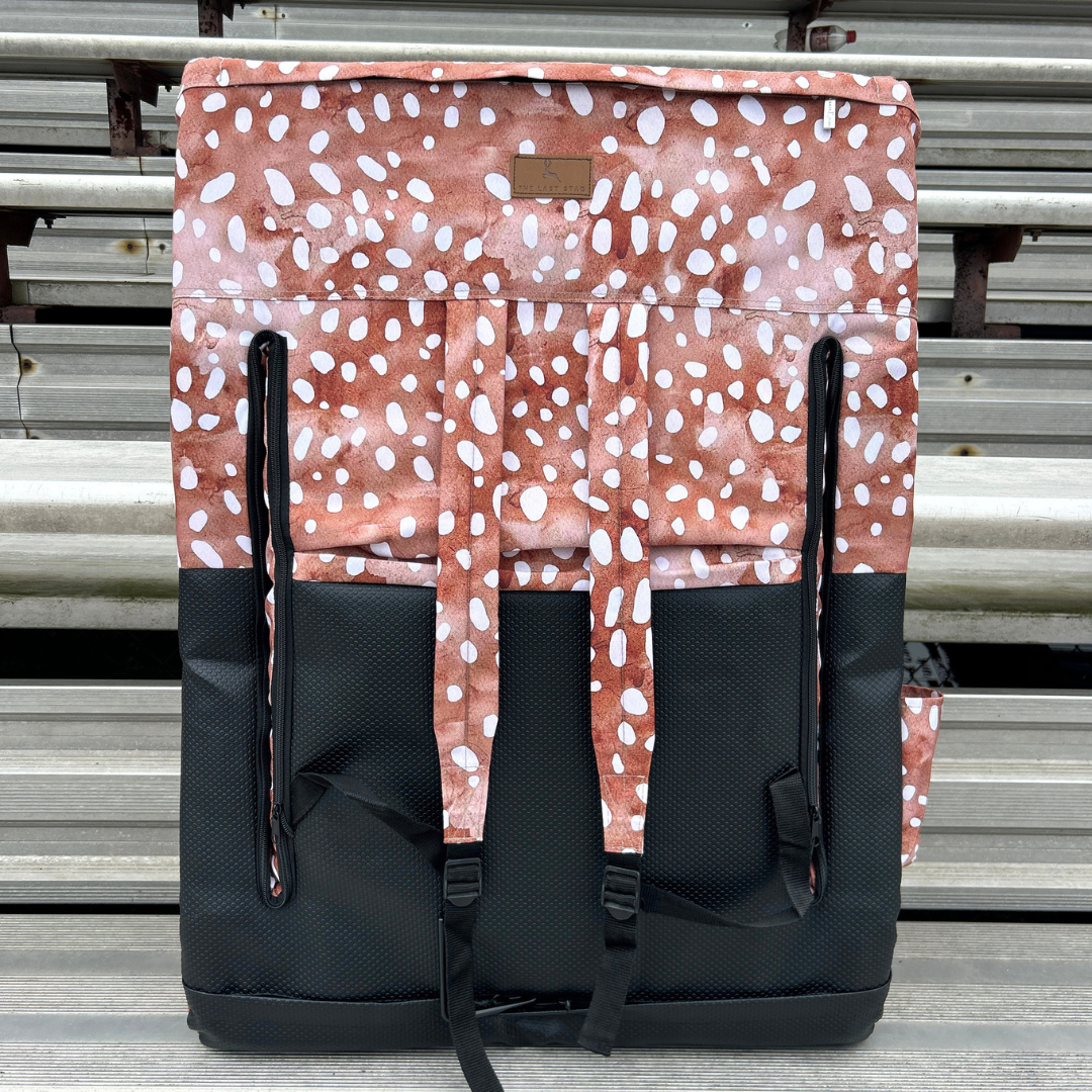 Woodland Fawn 23" Stadium Seat with Armrests