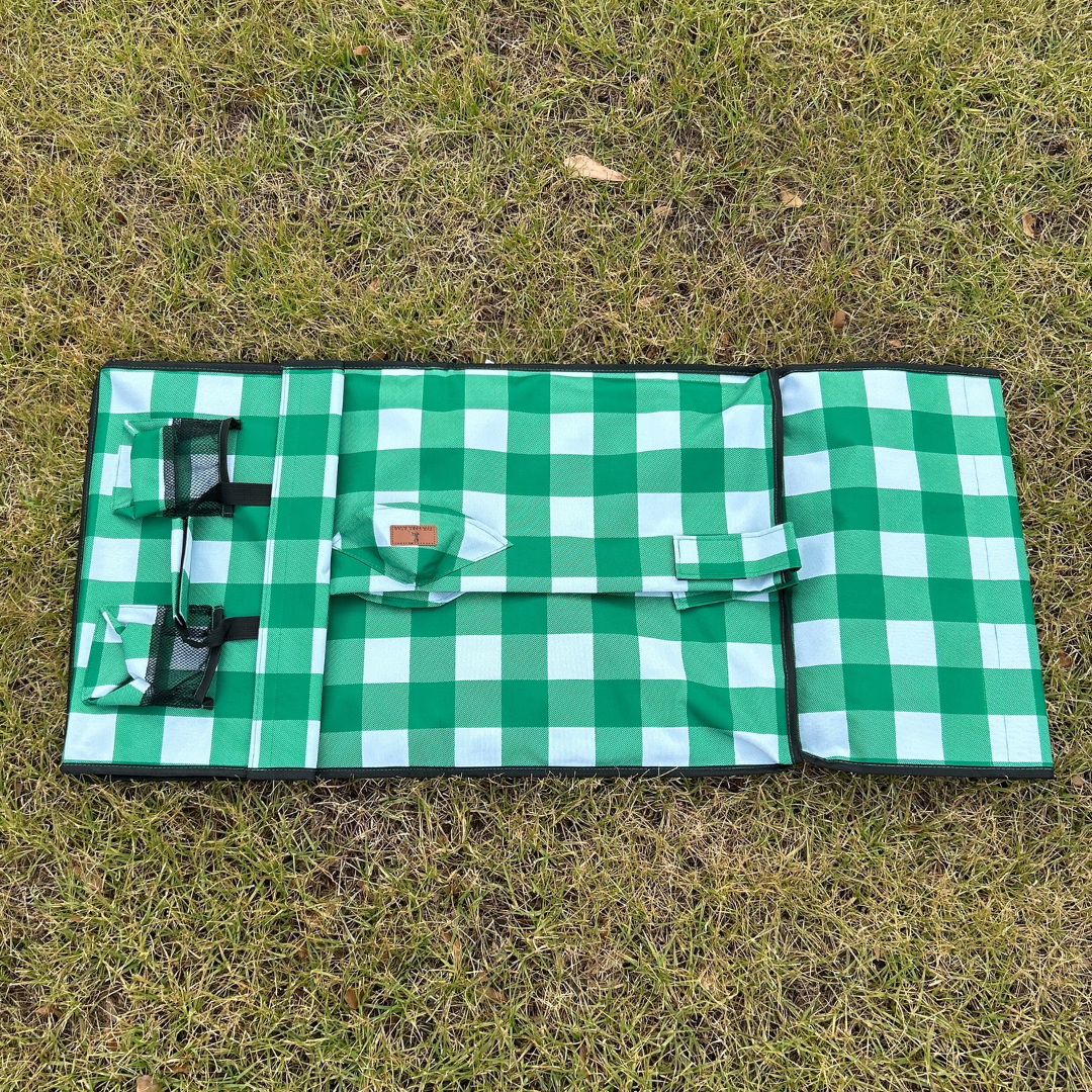 Green Buffalo Tailgate Wagon