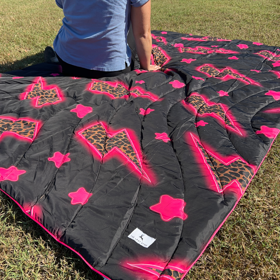Pink Leopard Lightning Bolts - Indoor/Outdoor Puffy Blanket