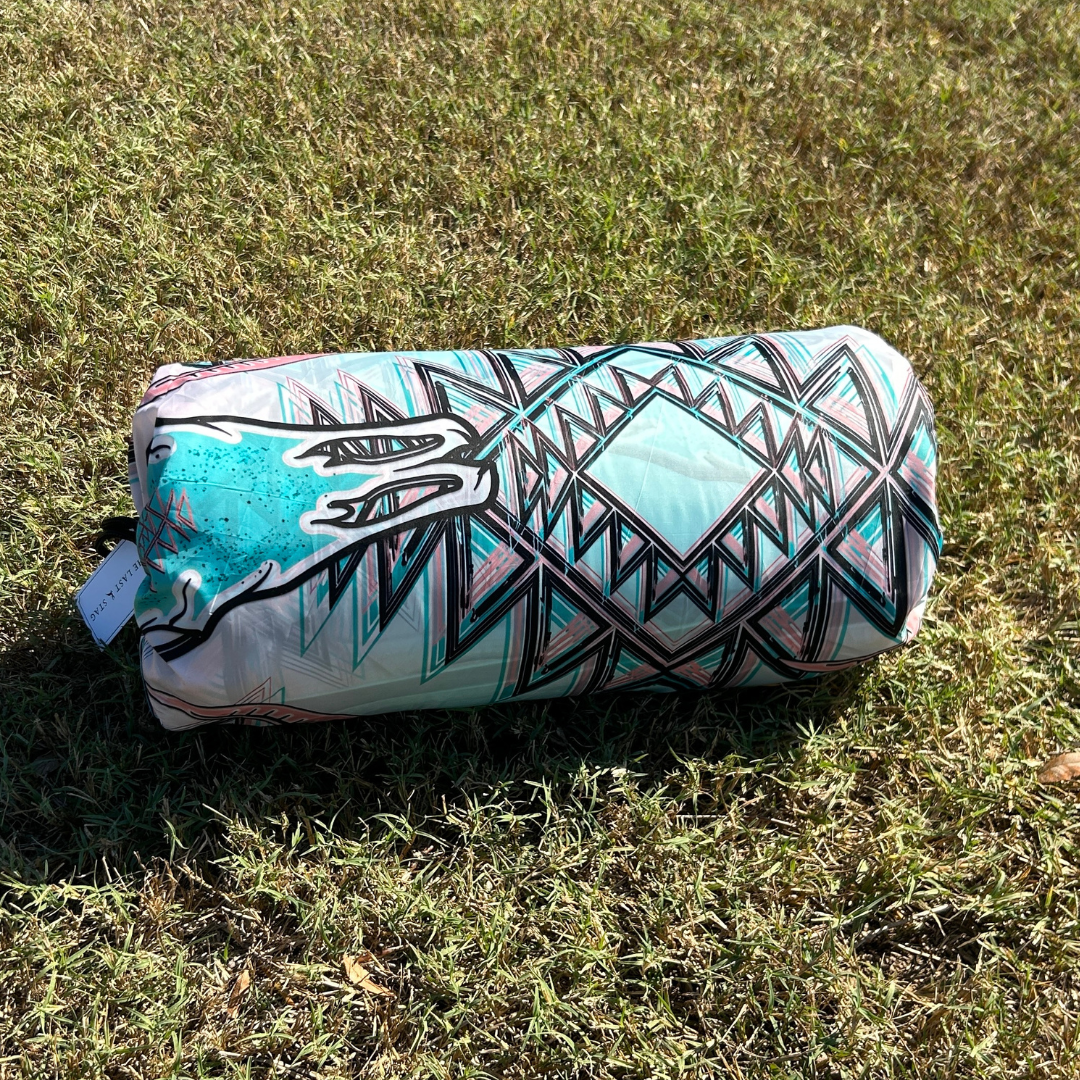 Wild West - Indoor/Outdoor Puffy Blanket