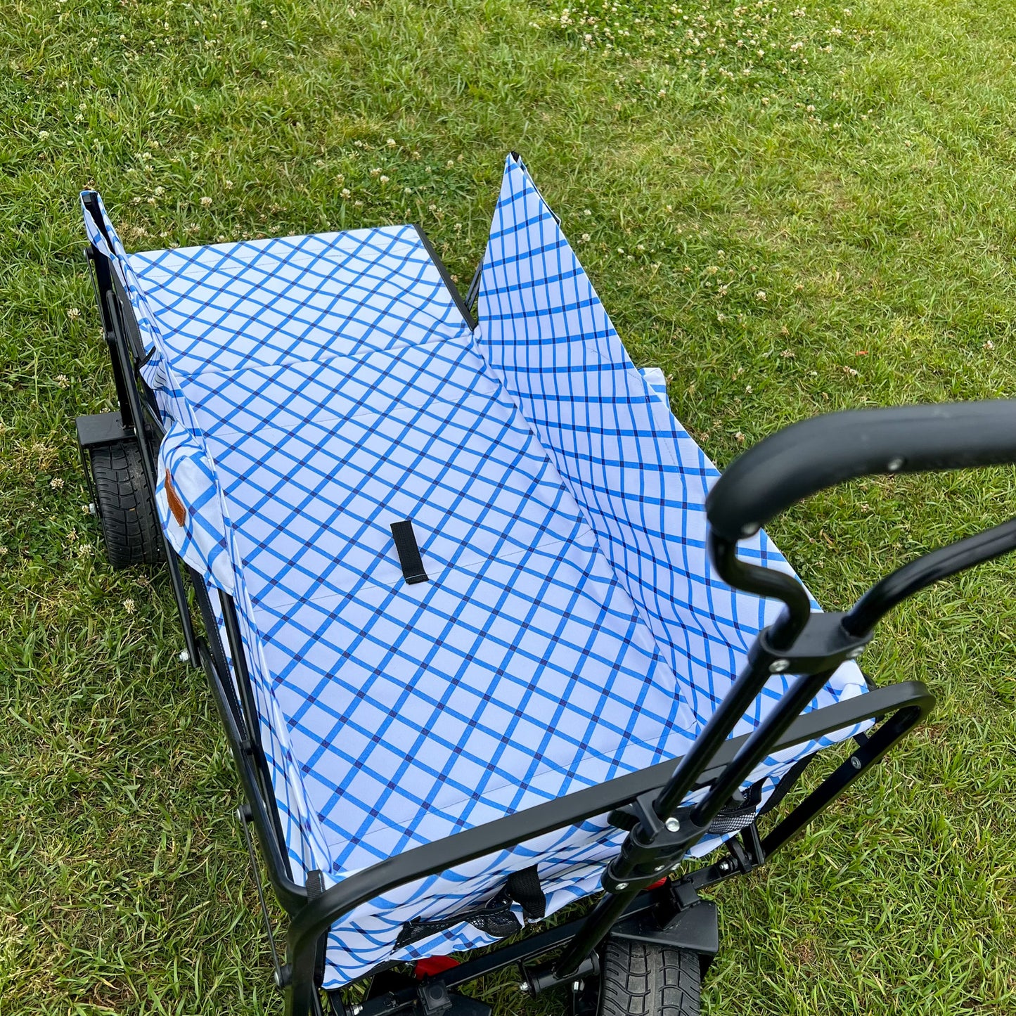 Blue Diamond Tailgate Wagon - Final Sale