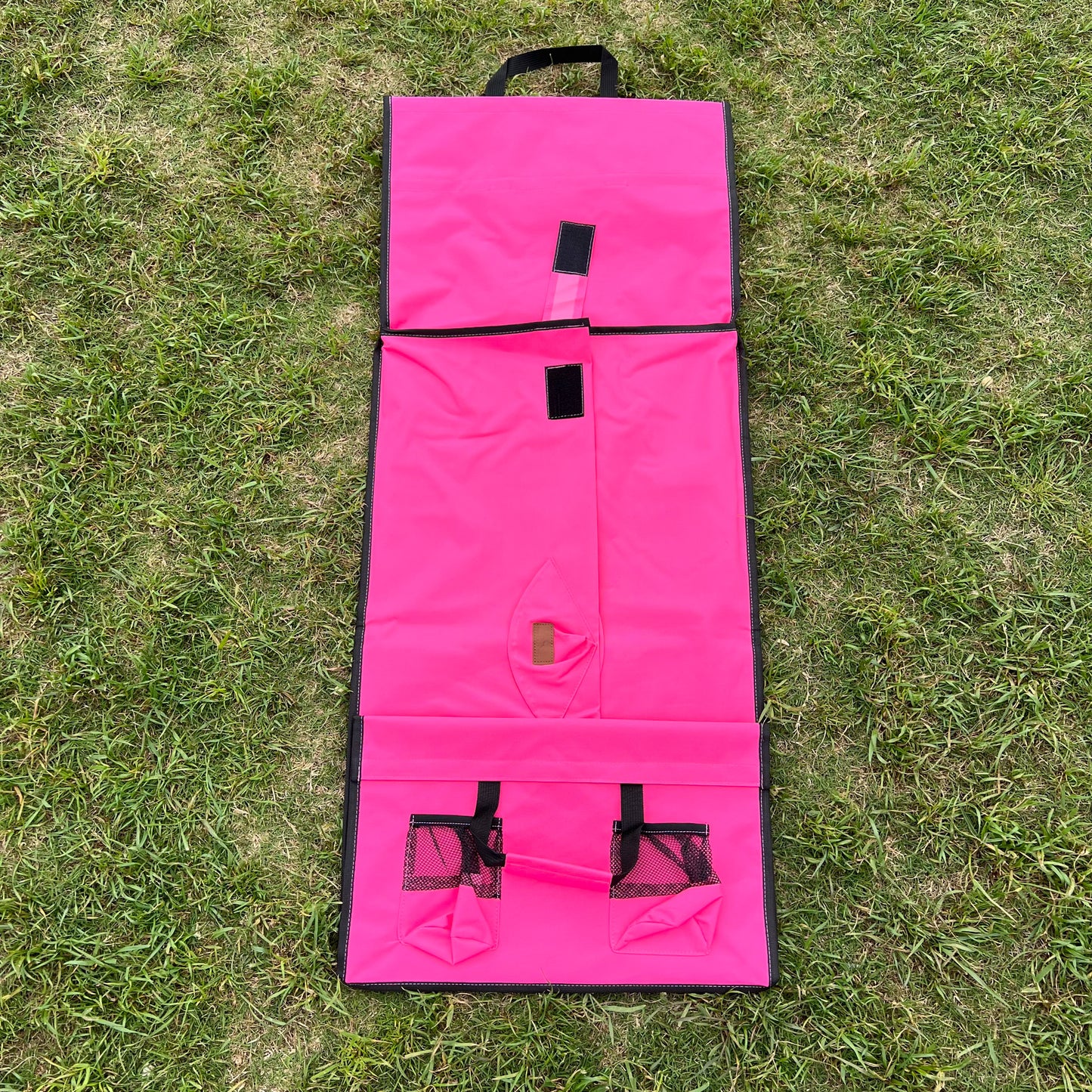 Hot Pink - Tailgate Wagon [INSERT]